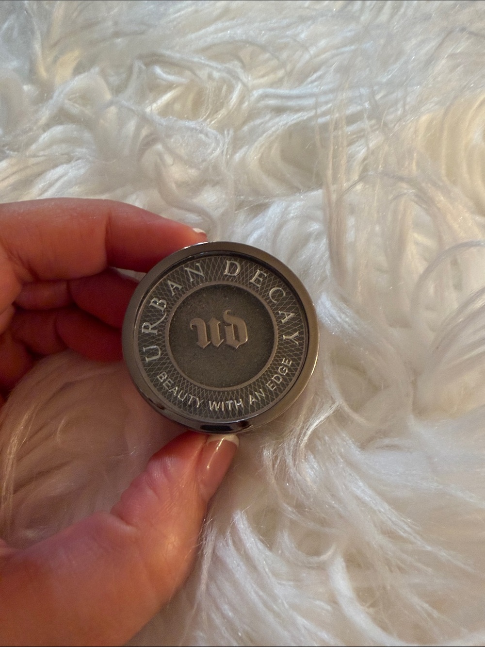 Urban Decay Single Eyeshadow Pot in Gray